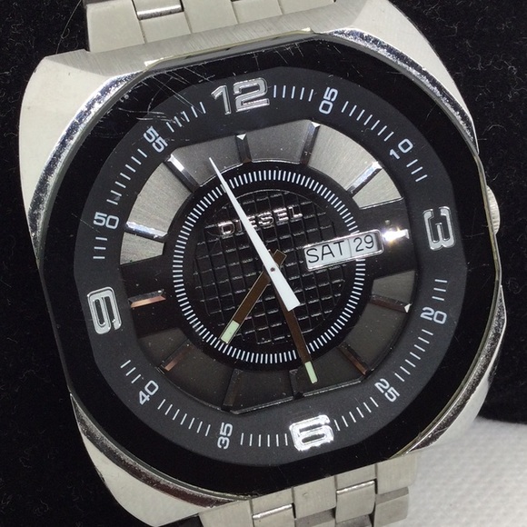 Diesel Men's Silver Watch - Picture 8 of 8